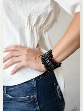 Paparazzi Bracelet ~ Fiji Flavor - Black